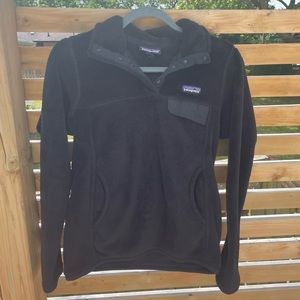 Patagonia pullover w/ pocket